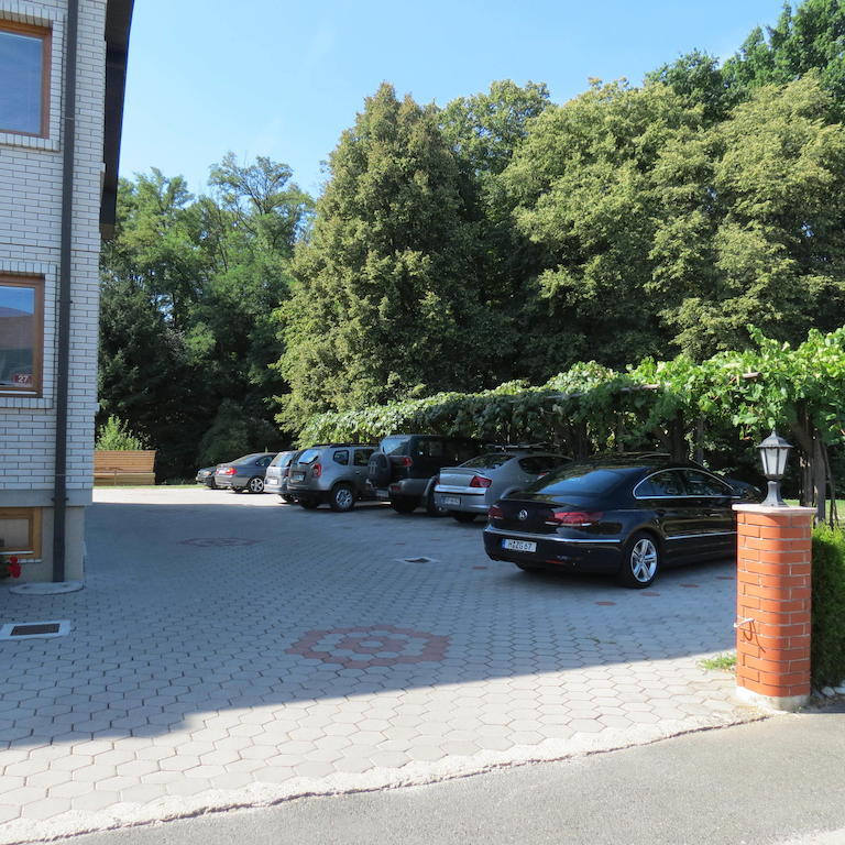 Rooms And Apartments Panker Moravske-Toplice Δωμάτιο φωτογραφία